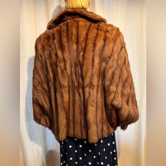 Vintage Sable Fur Cape - Picture 2 of 6